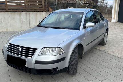 VW Passat 127.907 km 2.799 &euro; Steinsdorf 93336