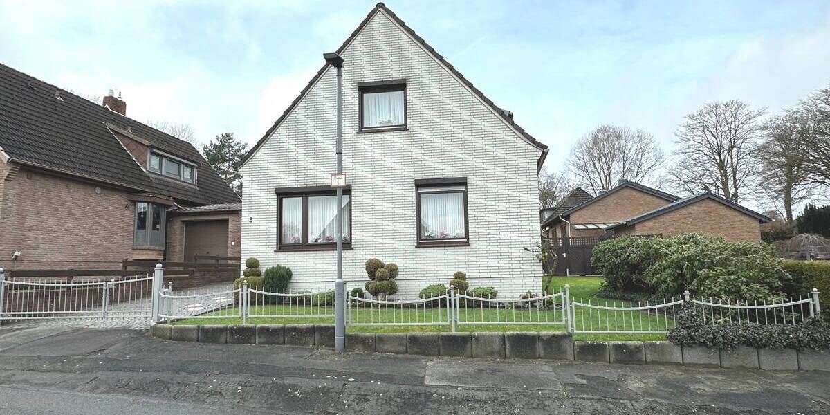 Mehrfamilienhaus, Wohnhaus Bremen / Schönebeck Schönebeck - 5 Zimmer, 137 m&sup2;, 275.000&euro; | Angebot:25777972