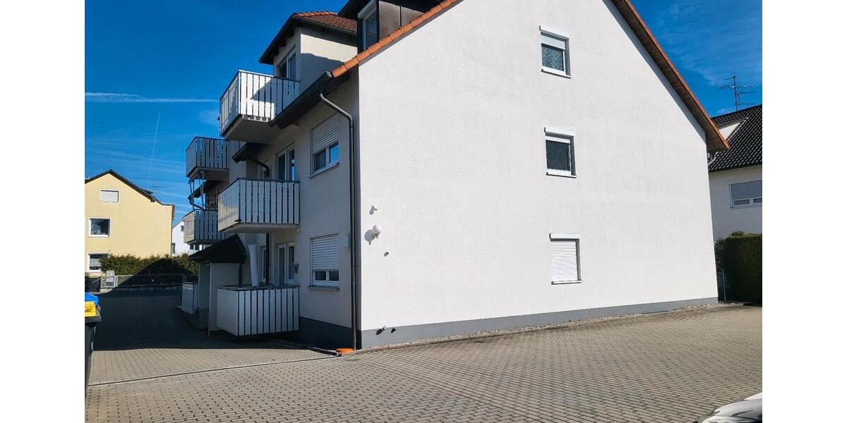 Dachgeschoßwohnung Neunkirchen am Brand - 3 Zimmer, 94 m&sup2;, 305.000&euro; | Angebot:24418549