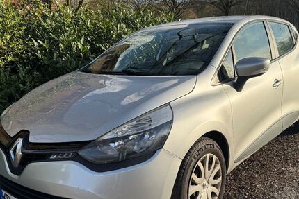 Renault Clio 175.000 km 5.500 &euro; Krefeld 47807