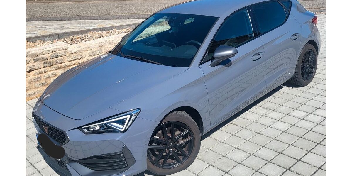 Cupra Leon 16.000 km 22.990 &euro; Völklingen 66333