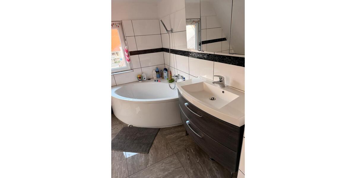 Einfamilienhaus Mötzingen - 5 Zimmer, 107 m&sup2;, 450.000&euro; | Angebot:26918562