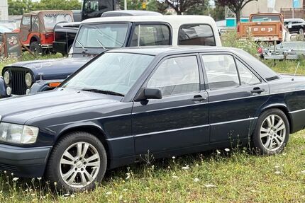 Mercedes-Benz 190 160.000 km 6.000 &euro; Schwieberdingen 71701