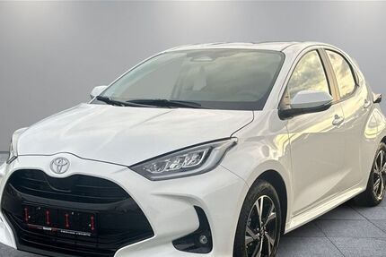 Toyota Yaris 2.000 km 24.490 &euro; Dietersheim 91463