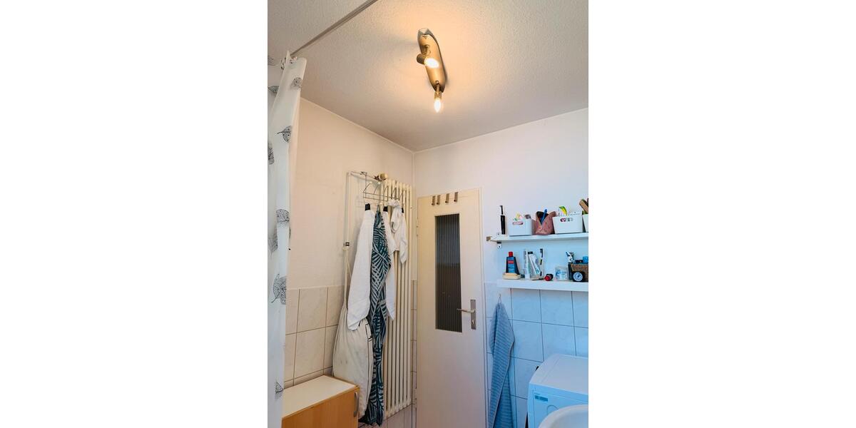 Etagenwohnung Marburg Biegenviertel - 4 Zimmer, 10 m&sup2;, 215&euro; | Angebot:26400047