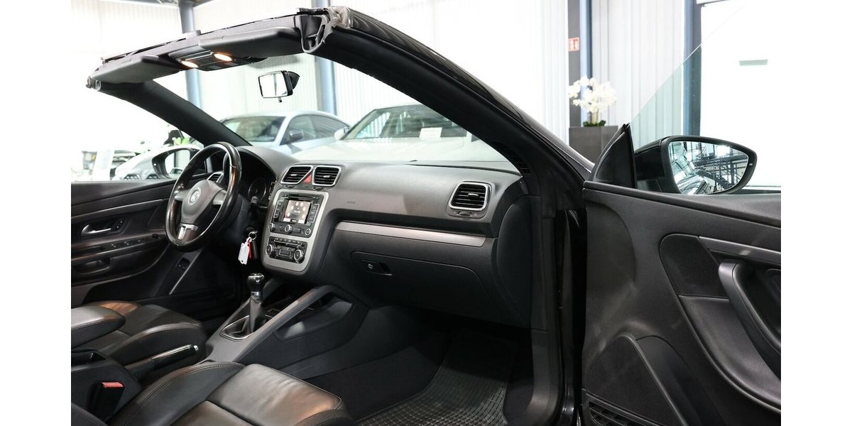VW Eos 2.0 TDI EDITION 2010 / XENON / LEDER / NAVI+ 150.000 km 9.444 &euro; Hamm 59077