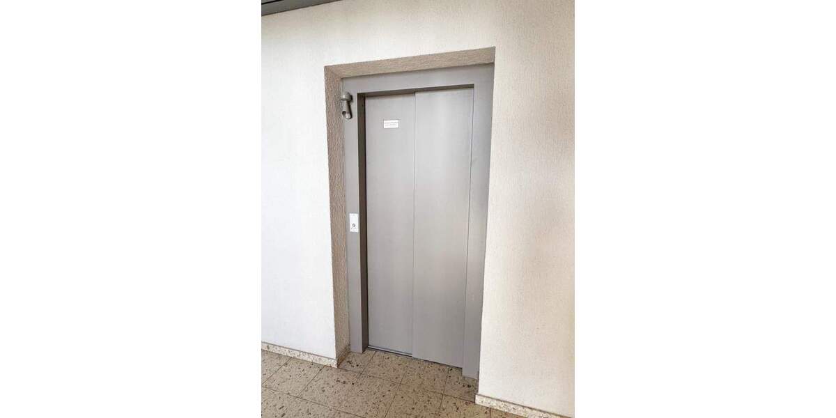 Etagenwohnung Riegelsberg - 3 Zimmer, 89 m&sup2;, 175.000&euro; | Angebot:25668585