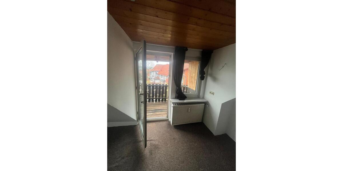 Dachgeschoßwohnung Bovenden - 2 Zimmer, 51 m&sup2;, 440&euro; | Angebot:25402885