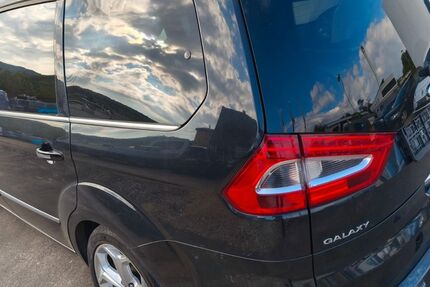 Ford Galaxy 152.600 km 9.200 € Lörrach 79539
