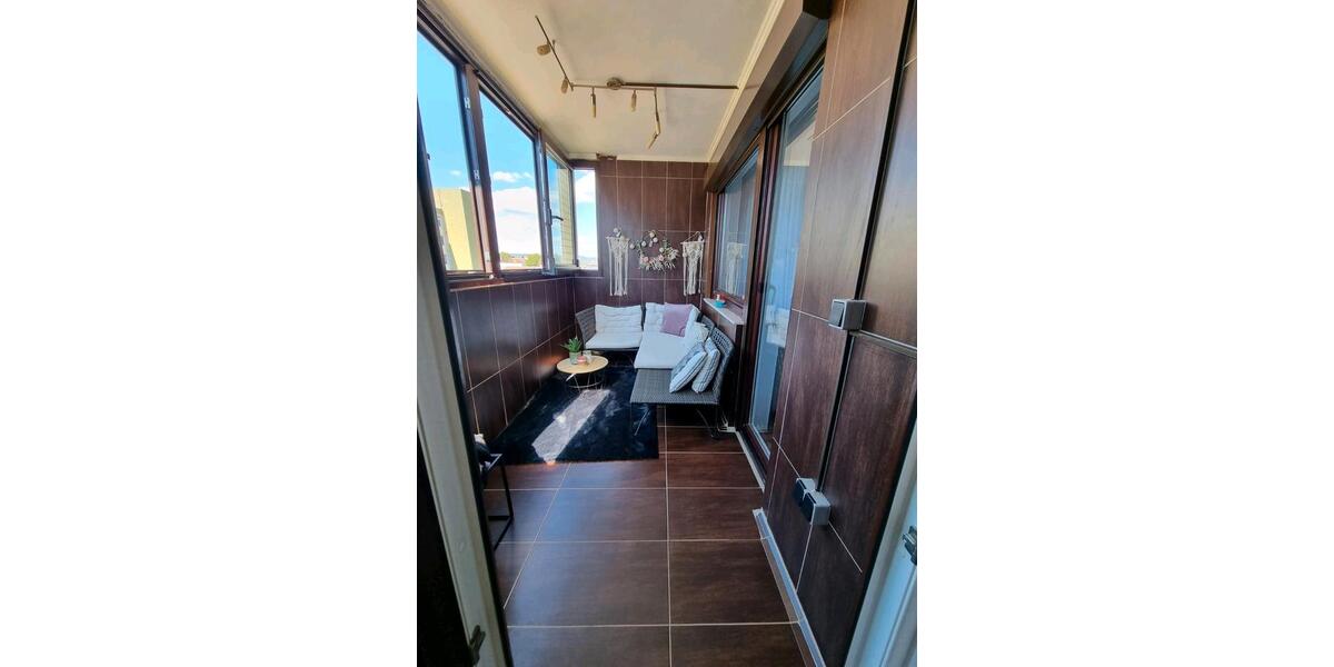 Etagenwohnung Neutraubling - 3 Zimmer, 80 m&sup2;, 240.000&euro; | Angebot:26517131