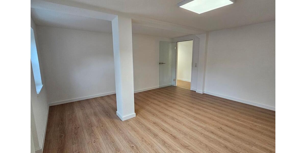 Etagenwohnung Mühlhausen (Thüringen) - 3 Zimmer, 78 m&sup2;, 660&euro; | Angebot:25436717