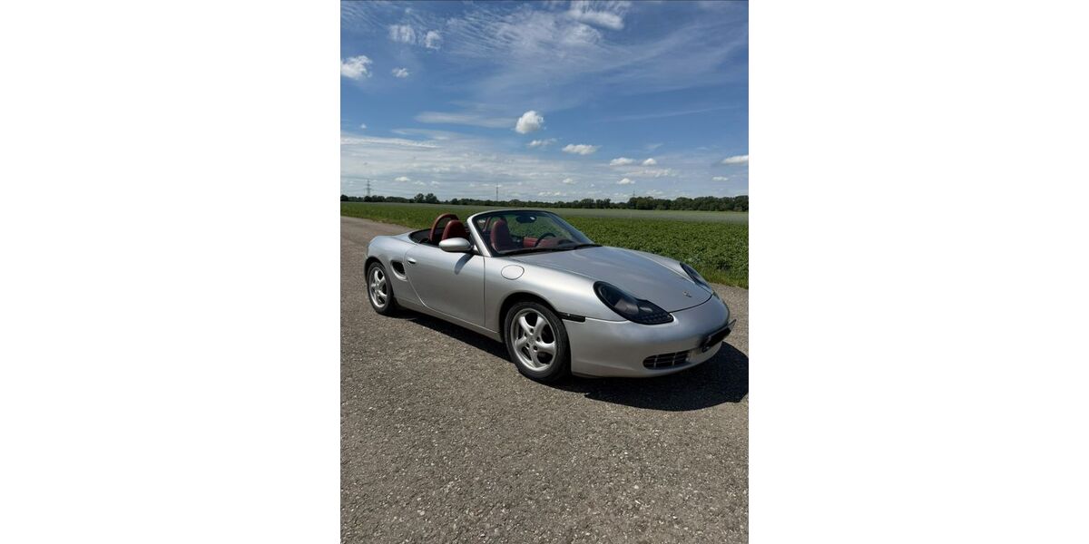 Porsche Boxster 88.000 km 16.499 &euro; München 81677