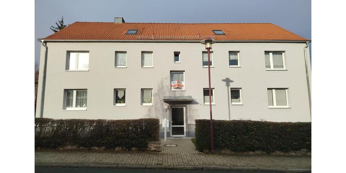 Schicke Dachgeschoss- Zweiraumwohnung in ruhiger Lage 2 zimmer