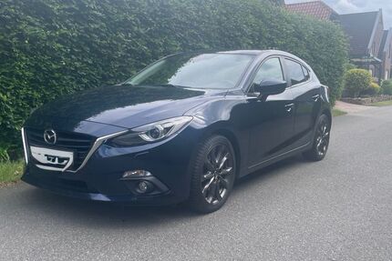 Mazda 3 126.000 km 10.900 &euro; Haren 49733