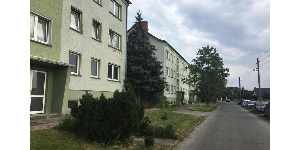 Etagenwohnung Klötze - 3 Zimmer, 61 m&sup2;, 292&euro; | Angebot:21683957