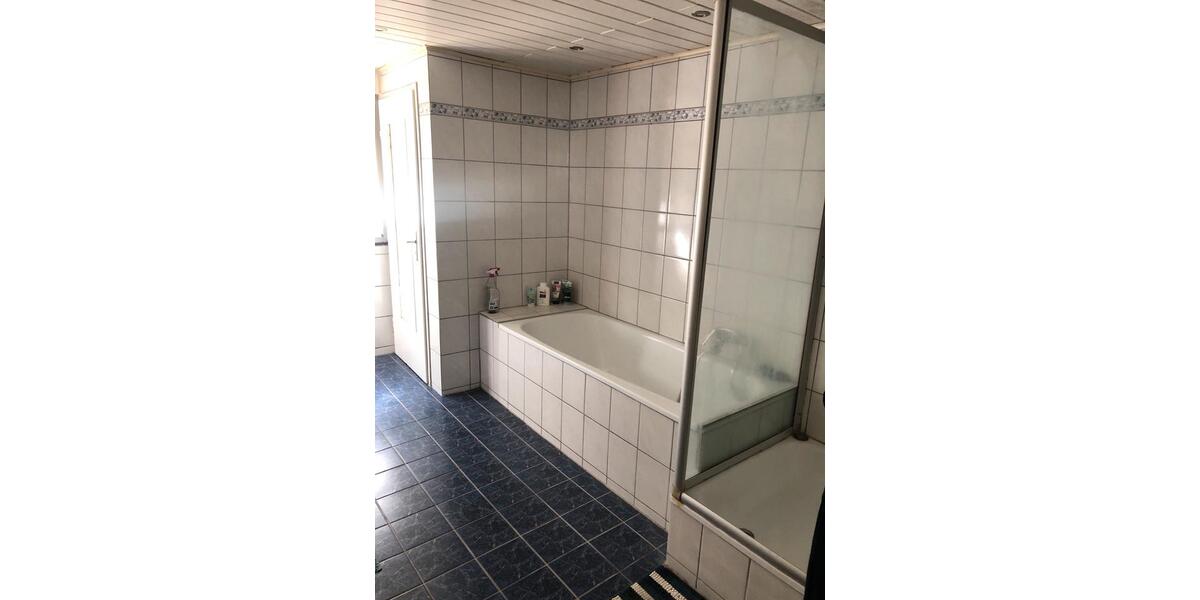 Einfamilienhaus Remchingen - 5 Zimmer, 96 m&sup2;, 1.100&euro; | Angebot:26313391