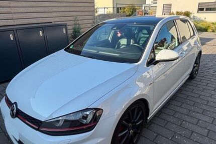 VW Golf 115.000 km 17.200 € Hirschberg 69493