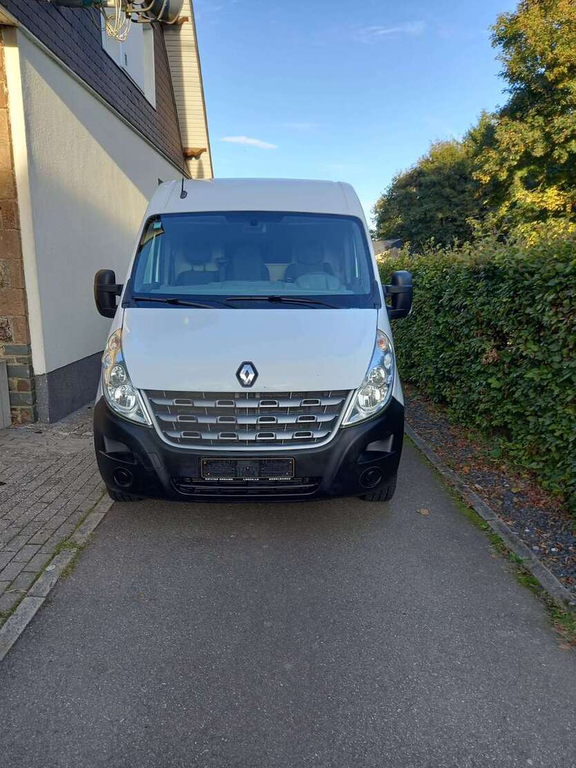 Renault Master 171.000 km 7.200 € Monschau 52156