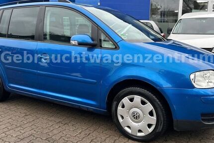 VW Touran 242.800 km 2.490 &euro; Bremen 28207