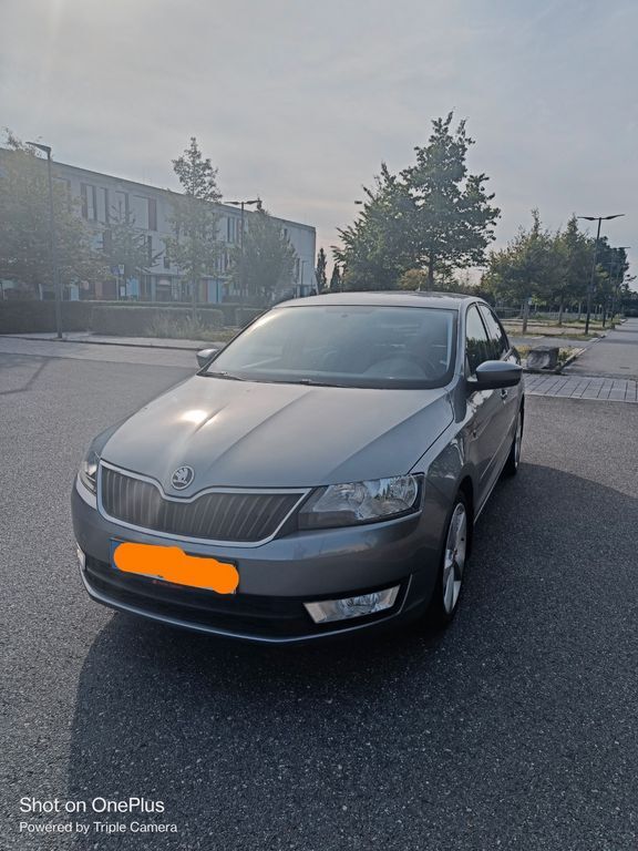 Skoda Rapid 61.500 km 8.399 € Feucht 90537