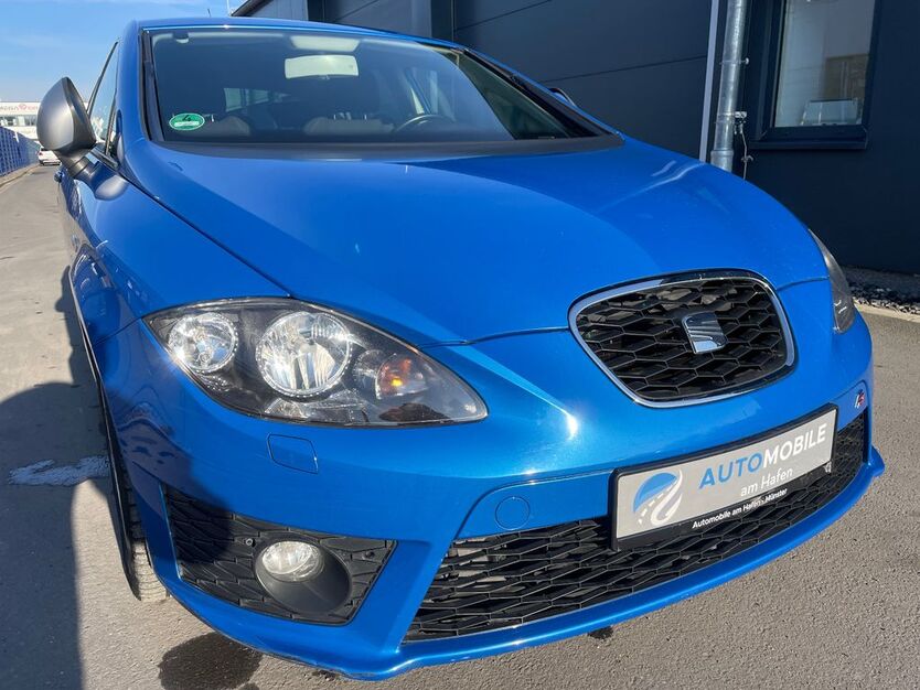 Seat Leon 94.000 km 7.490 € Münster 48155
