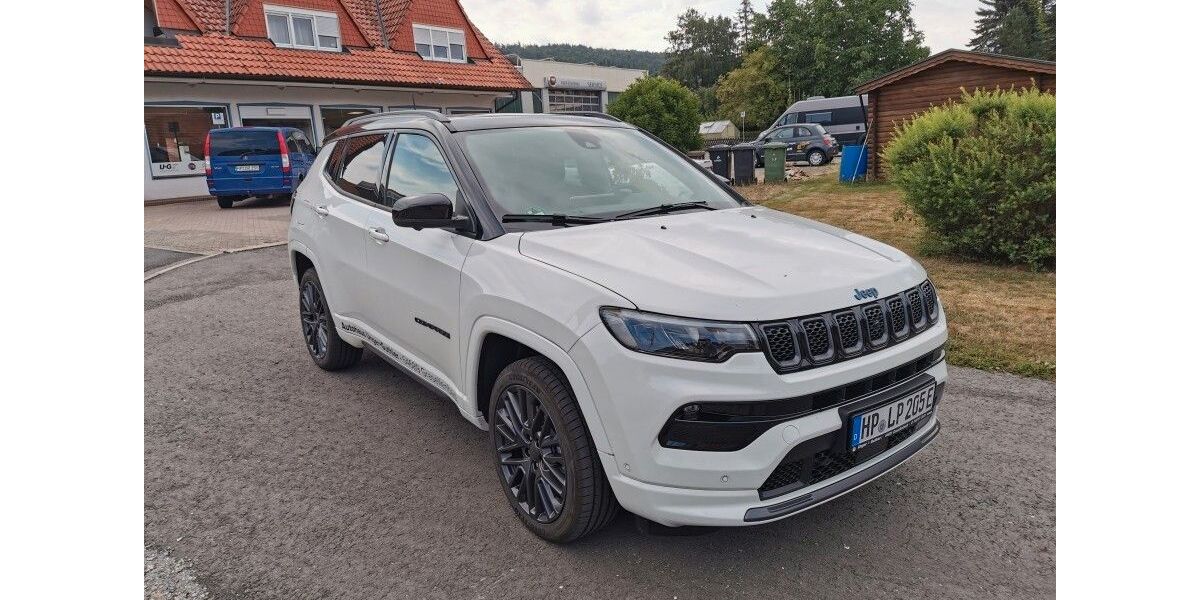 Jeep Compass 36.000 km 34.900 € Grasellenbach/Wahlen 64689