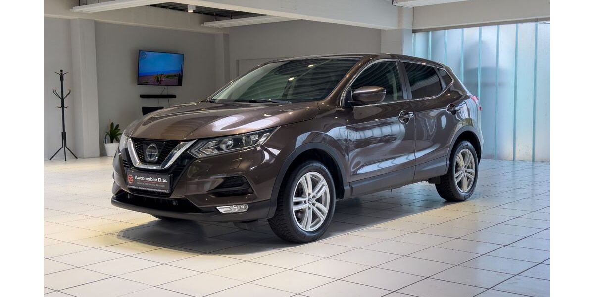 Nissan Qashqai 164.625 km 8.699 &euro; Bad Kötzting 93444