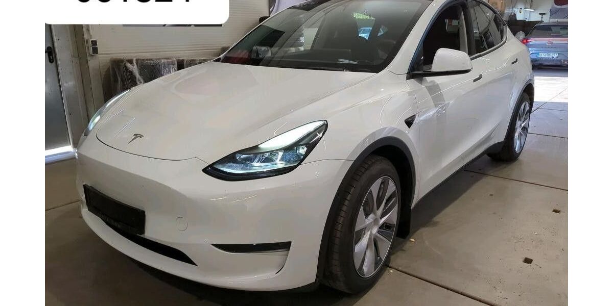 Tesla Model Y 44.940 km 34.450 &euro; Steinbach-Hallenberg OT Herges-Hallenberg 98587