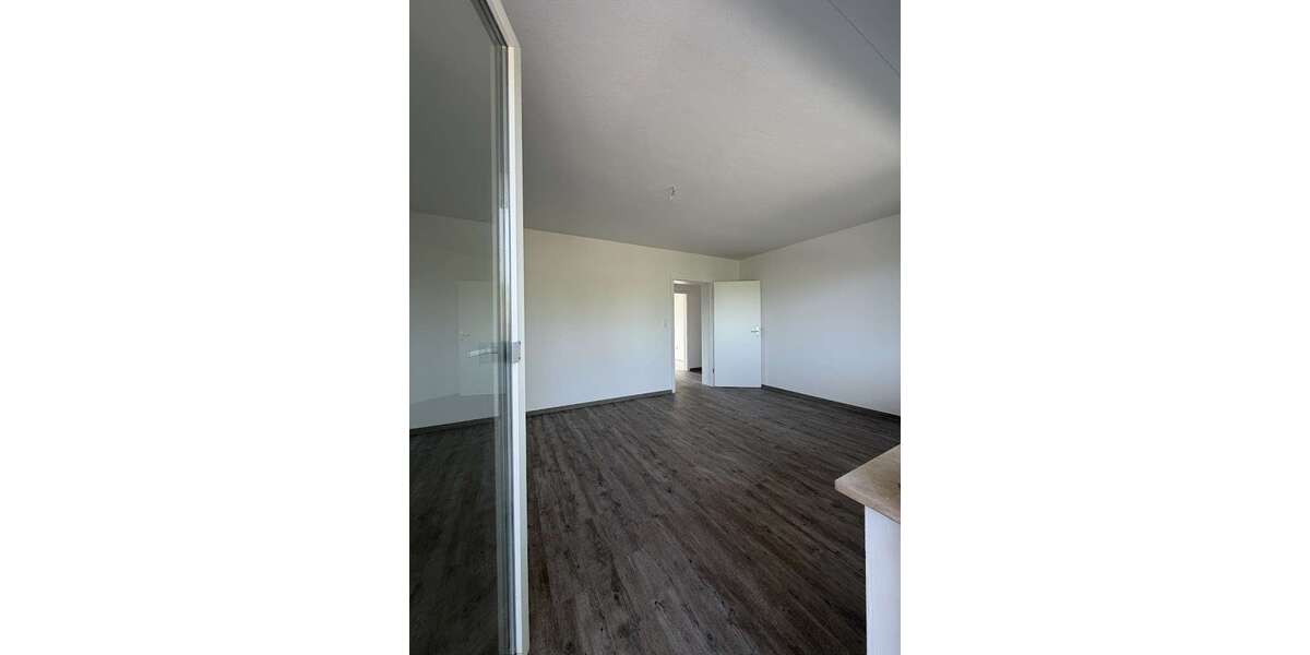 Etagenwohnung Enger - 3 Zimmer, 76 m&sup2;, 567&euro; | Angebot:27131328