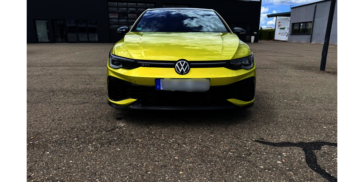 VW Golf 61.500 km 32.490 &euro; Sankt Georgen im Schwarzwald 78112