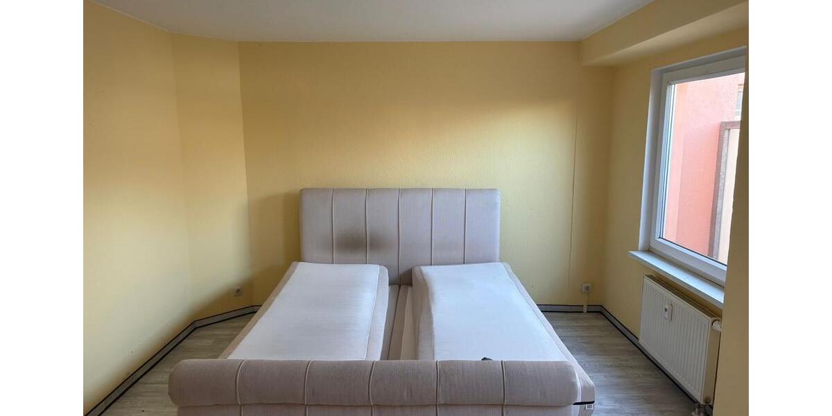 Erdgeschoßwohnung Tangermünde - 2 Zimmer, 77 m&sup2;, 676&euro; | Angebot:25271443