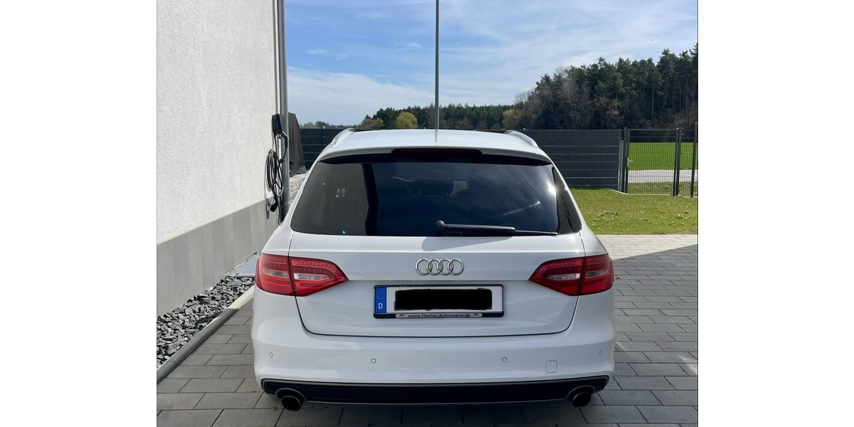 Audi A4 Avant 94.000 km 15.900 &euro; Amberg 92224