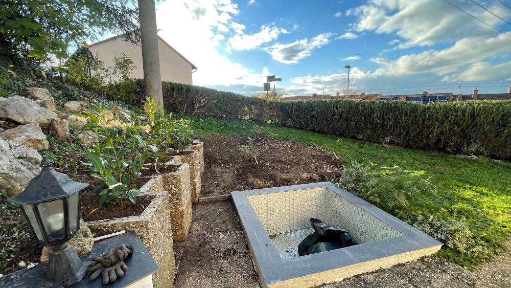 Mehrfamilienhaus, Wohnhaus Weil der Stadt - 6 Zimmer, 132 m&sup2;, 2.300&euro; | Angebot:23958811