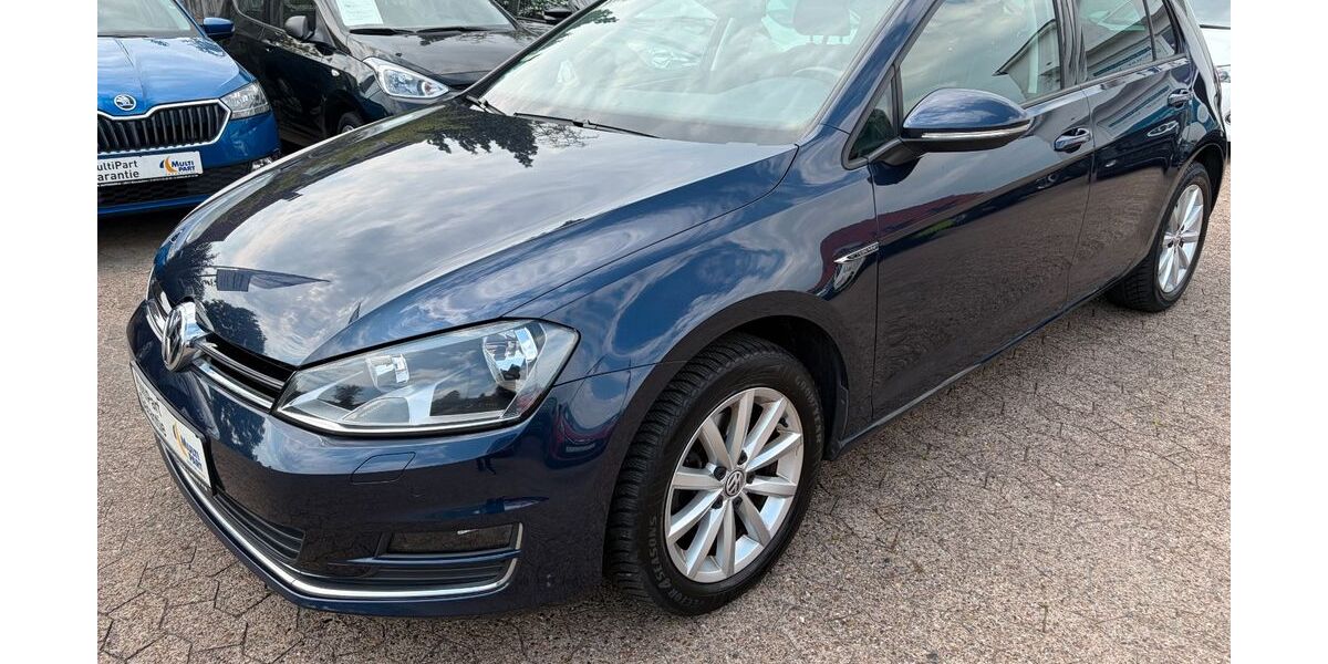 VW Golf 121.400 km 10.990 &euro; Rhauderfehn 26817