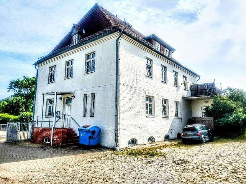 Haus zum Kaufen in Sagard 449.000 € 335 m²