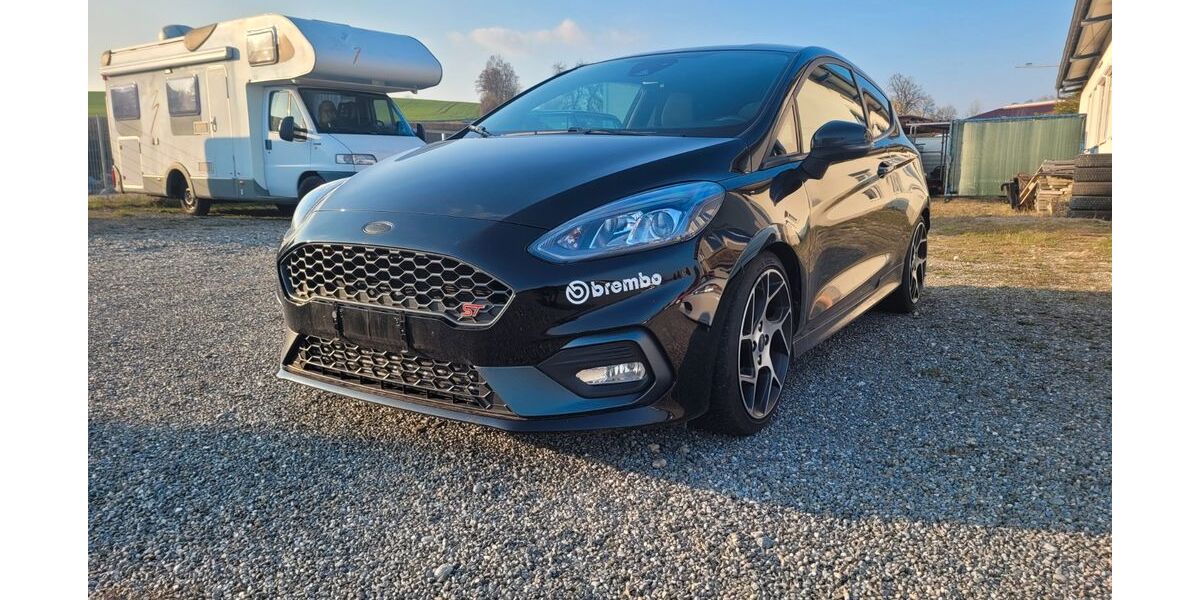 Ford Fiesta 117.004 km 15.000 &euro; Stockach 78333