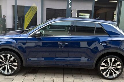 VW T-Roc 90.000 km 21.950 &euro; Schmallenberg-Niederberndorf 57392