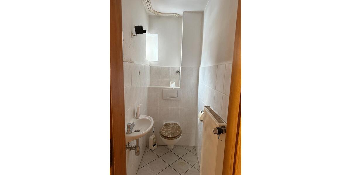 Geräumiges 7-Zimmer-Einfamilienhaus in ruhiger Lage von Aßlar 7 zimmer