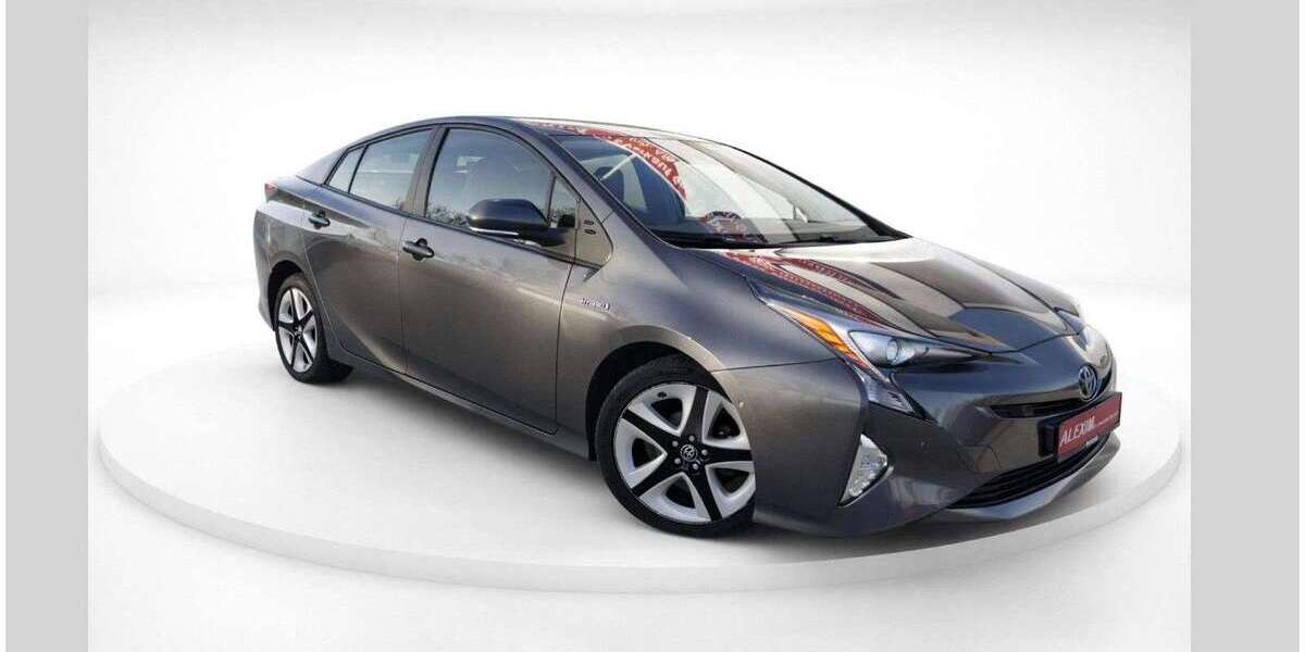 Toyota Prius 140.889 km 15.700 &euro; Leipzig 04179