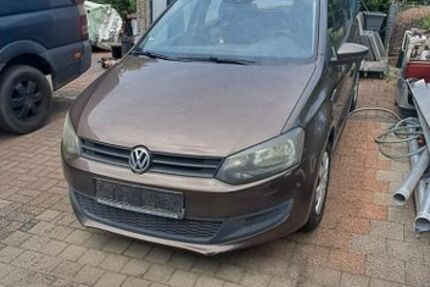 VW Polo 109.683 km 6.390 &euro; Cottbus 03051
