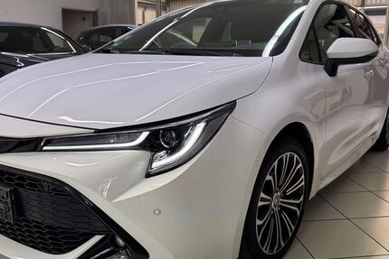 Toyota Corolla 70.000 km 18.290 € NEU ISENBURG 63263