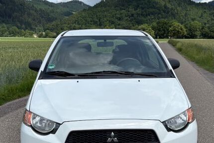 Mitsubishi Colt 93.265 km 3.400 &euro; Freiburg im Breisgau 79117