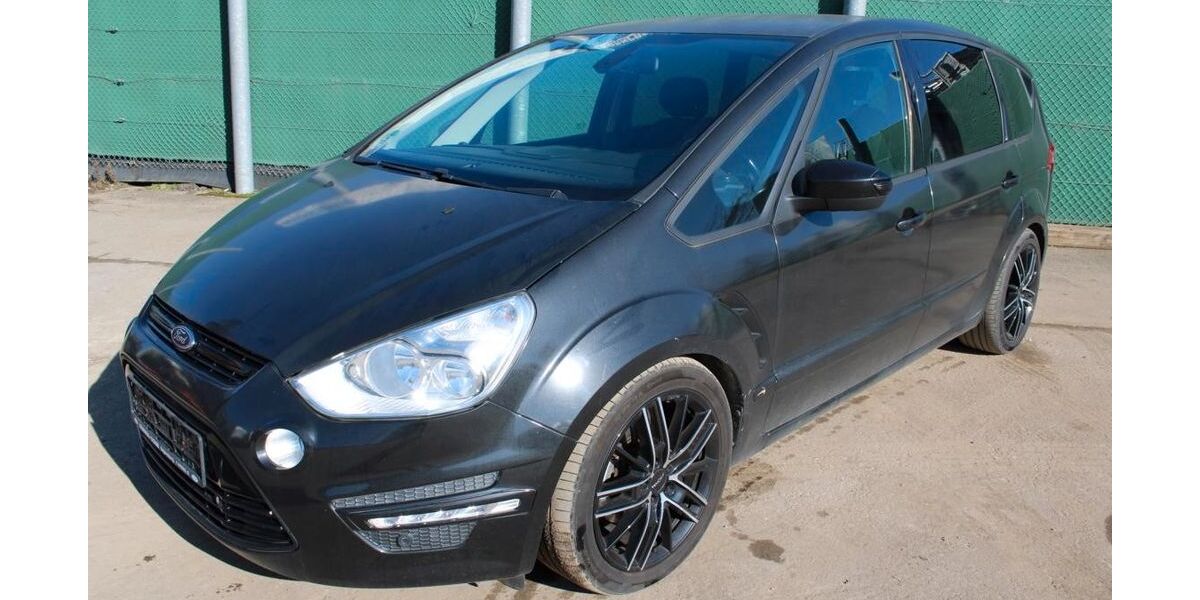 Ford S-Max 224.829 km 4.300 &euro; Regensburg 93055