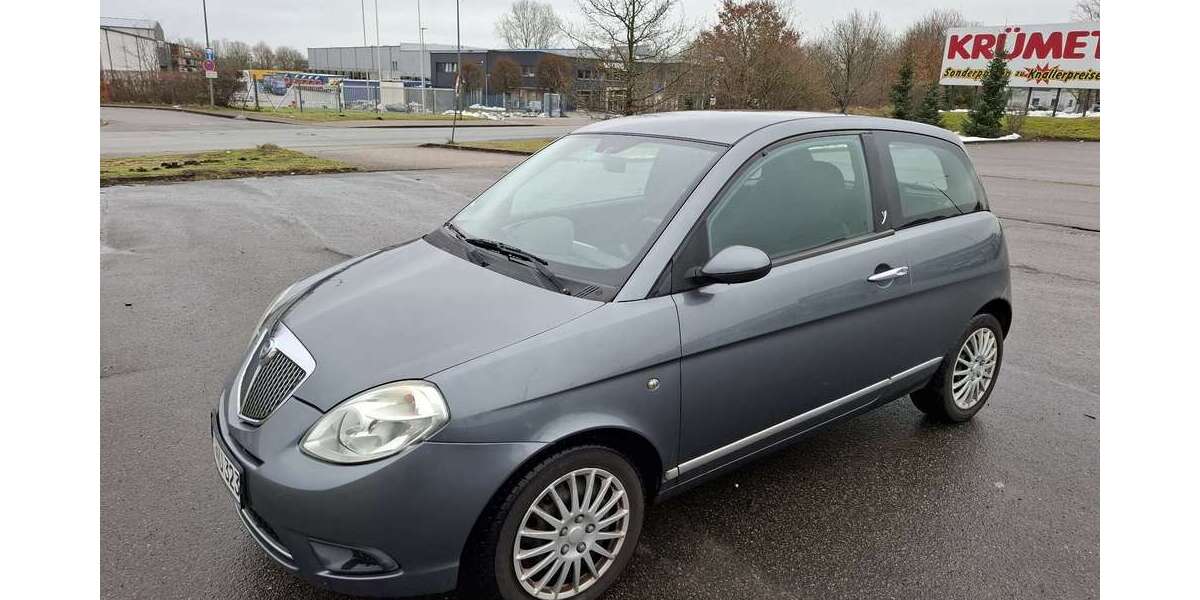Lancia Ypsilon 120.000 km 2.600 &euro; Flensburg 24937