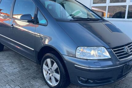 VW Sharan 299.500 km 2.999 &euro; München OT Trudering-Riem 81825