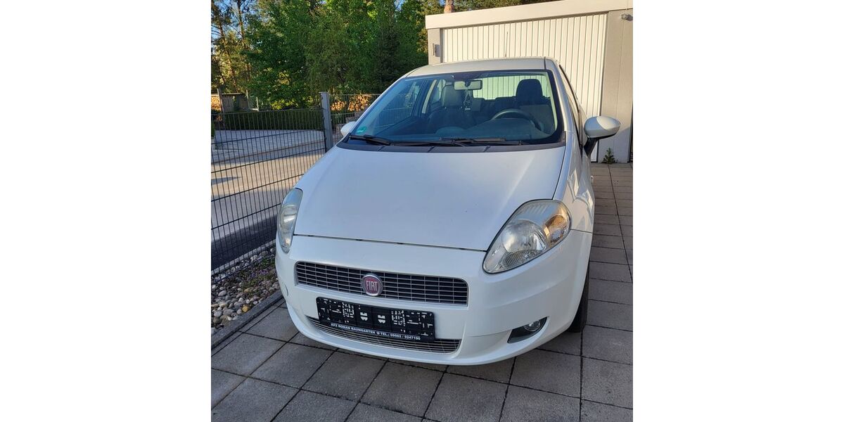 Fiat Punto 193.356 km 3.300 &euro; Röbersdorf 96114