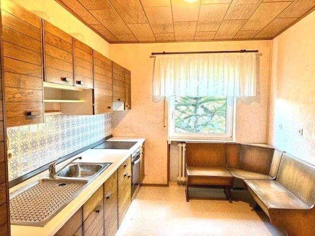 Reihenmittelhaus Mannheim Rheinau - 6 Zimmer, 249 m&sup2;, 375.000&euro; | Angebot:25685527