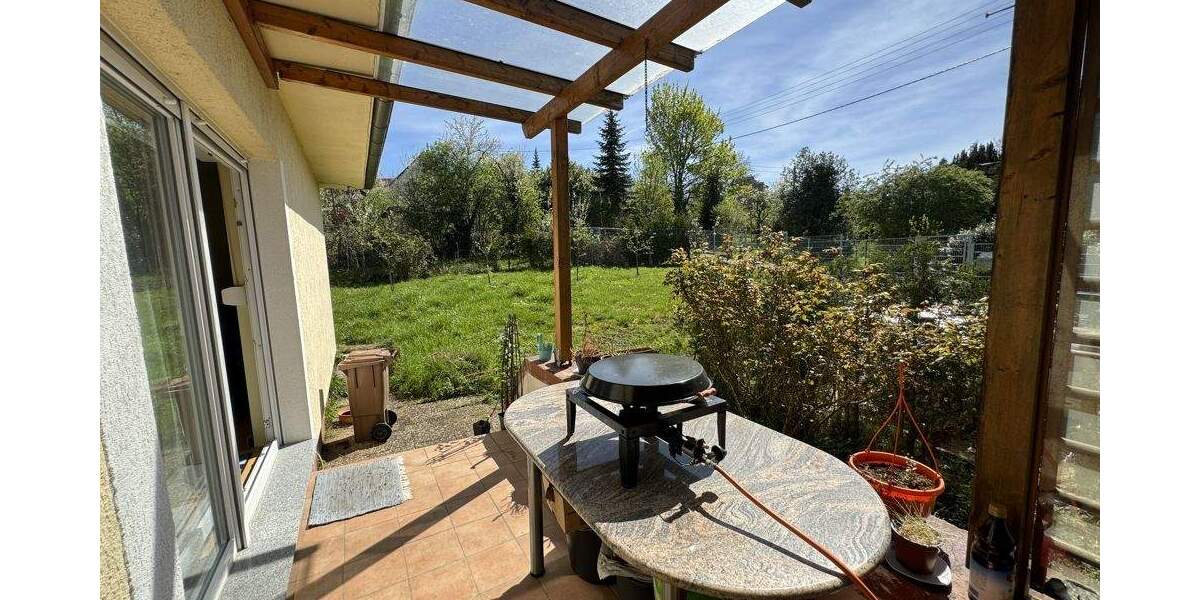 Wohnen im grünen Bungalow in der Gartenlandschaft von Pforzheim Höhenlage der Hachel Allee 3 zimmer