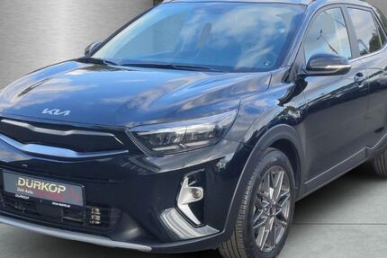 Kia Stonic 28.097 km 17.990 &euro; Berlin 12459
