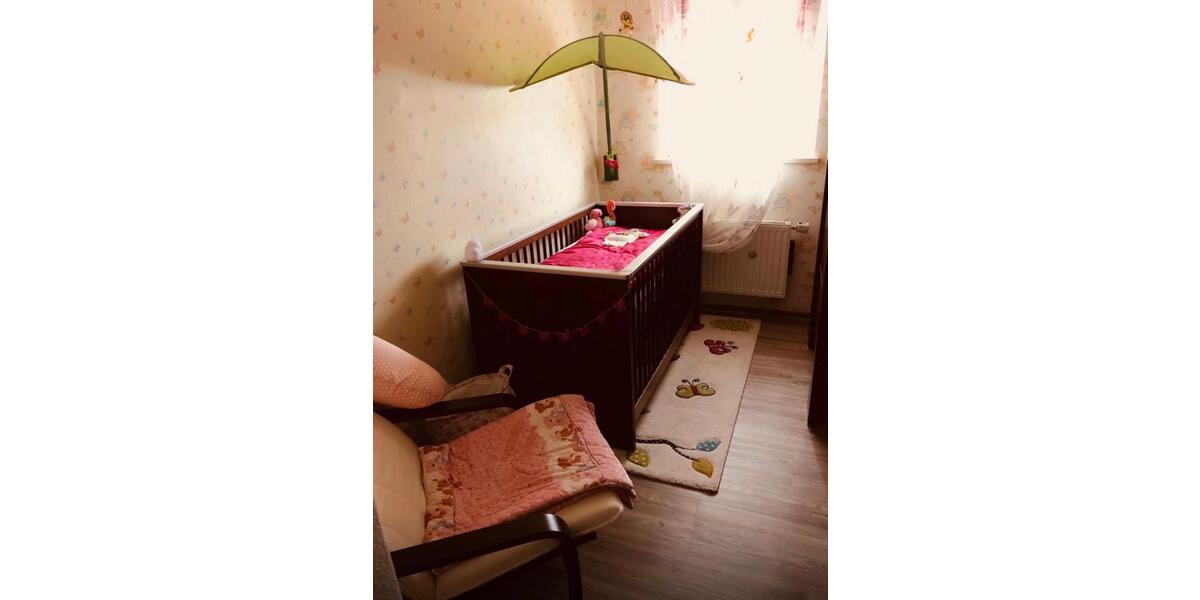 Etagenwohnung Hohenmölsen - 7 Zimmer, 150 m&sup2;, 149.990&euro; | Angebot:26181973